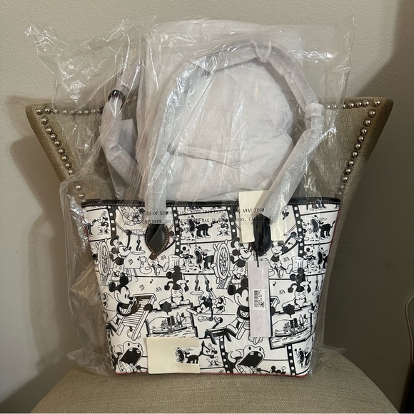 NWT DISNEY STEAMBOAT WILLIE TOTE BY DOONEY & BOURKE - Picture 5 of 5